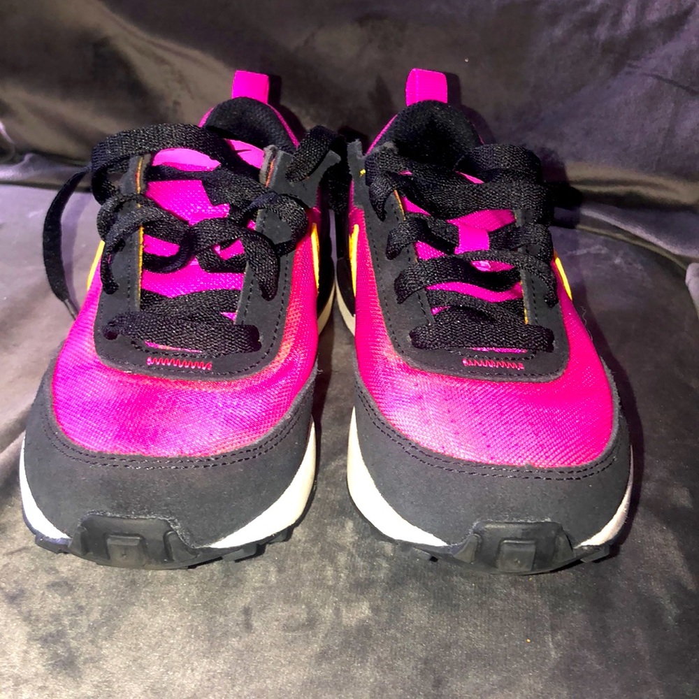 UNISEX! sneakers for young child 13C in boys